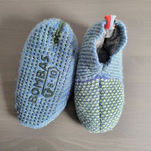 Bombas Gripper Slipper, toddler size 8-10
